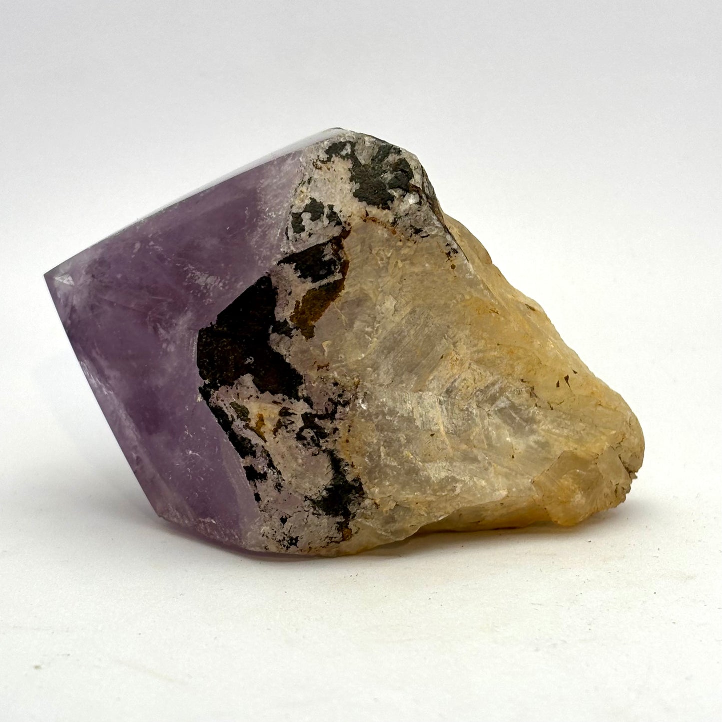 Amethystspitze, natürliche Basis, polierte Oberseite 10 cm Amethystspitze, natürliche Basis, polierte Oberseite 10 cm