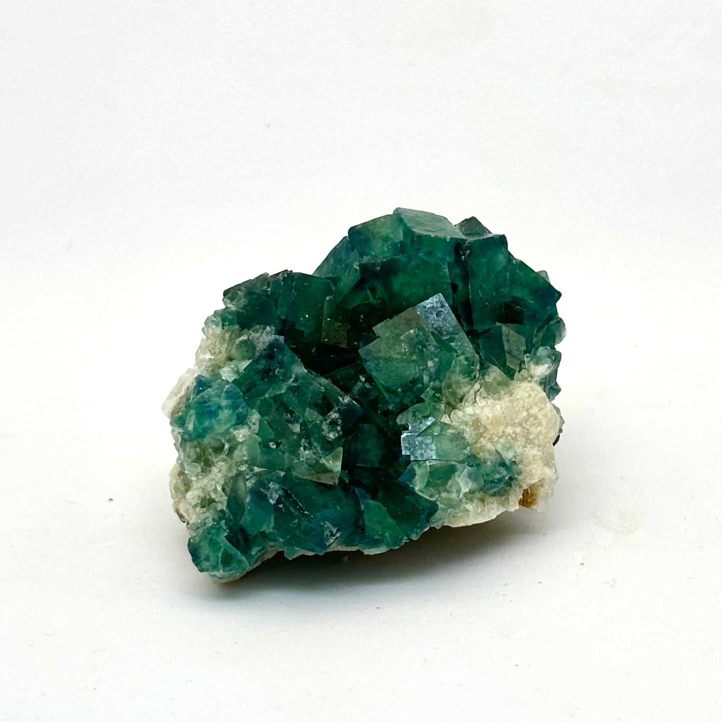 Kubischer grüner Fluoritcluster - 6 cm Kubischer grüner Fluoritcluster - 6 cm