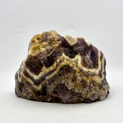 Amethyst Chevron "Berg" polierte Vorderseite - 7,5 cm