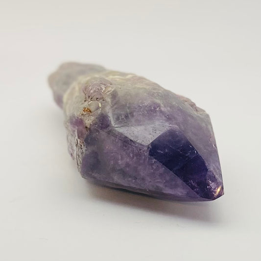 Billede af Amethyst Chevron-Spitze, natürliche Basis, polierte Oberseite - 15 cm