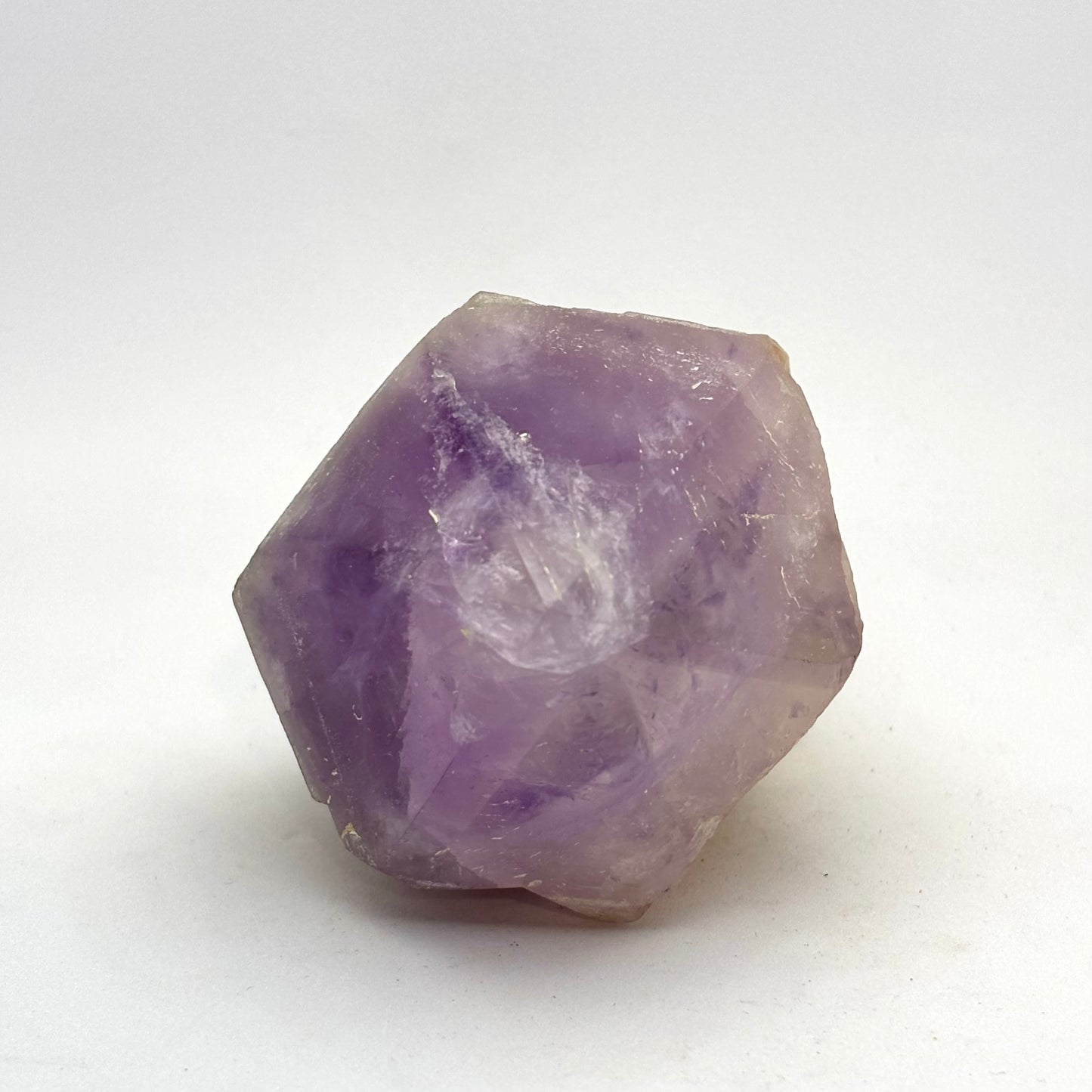 Amethystspitze, natürliche Basis, polierte Oberseite 10 cm Amethystspitze, natürliche Basis, polierte Oberseite 10 cm