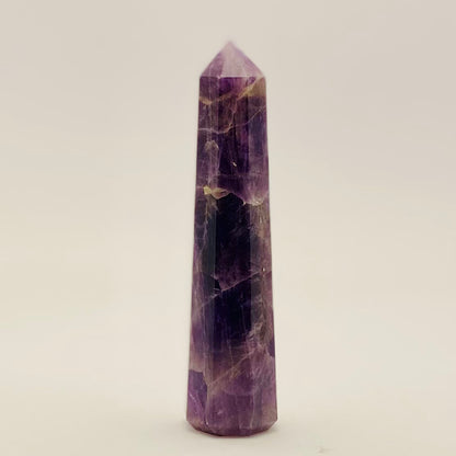 Amethyst-Obelisk