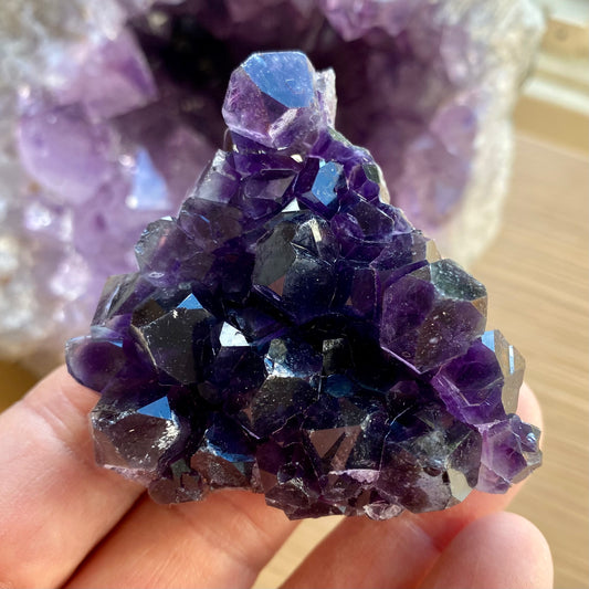 Billede af Amethyst Cluster, dunkel 6 cm