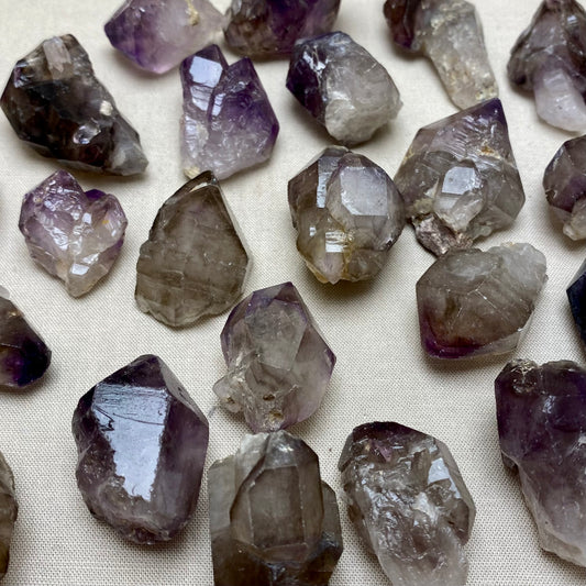 Billede af Rauchige Chiredzi-Amethyst-Zepterköpfe/-Spitzen