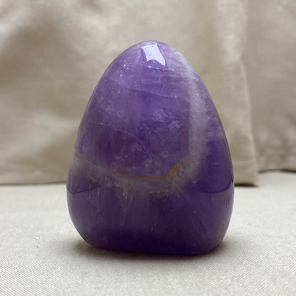 Amethyst Skulptur 5,5 cm