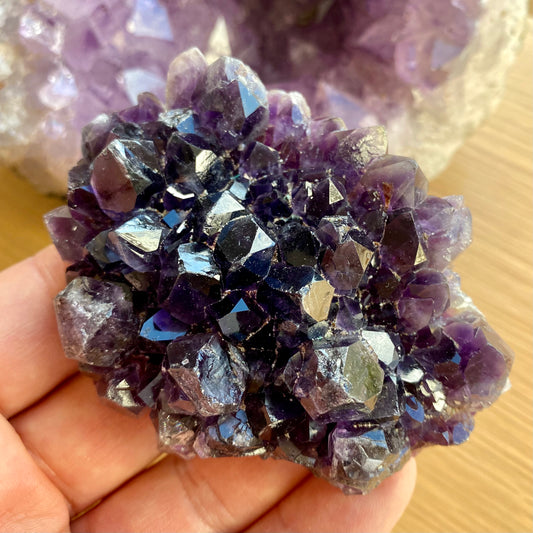 Billede af Amethyst Cluster, dunkel 9 cm