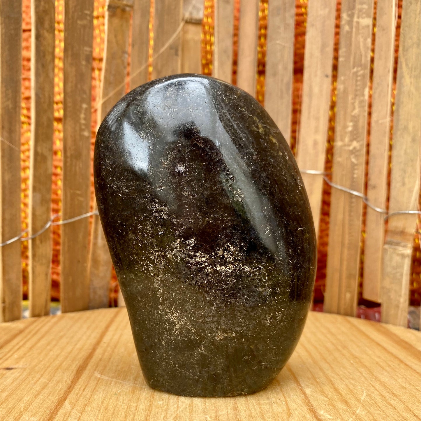 Iolith vatten safir friform - 10 cm Iolith vatten safir friform - 10 cm