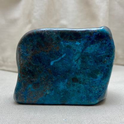 Shattuckite rå/lätt polerad 7 cm