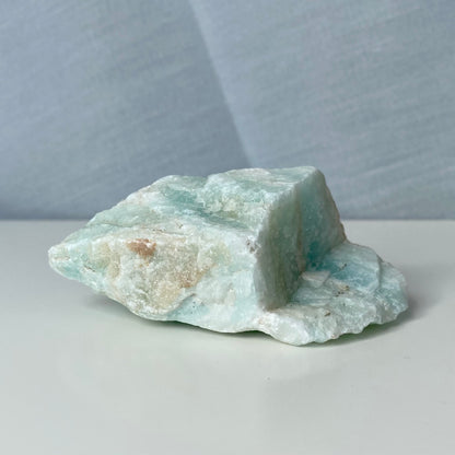 Caribbean Blue Calcite - rå, 177 gram 