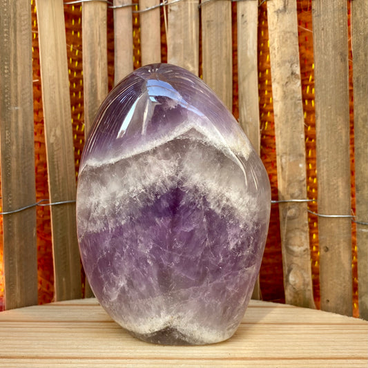 Billede af Chevron-Amethyst-Skulptur 11,5 cm