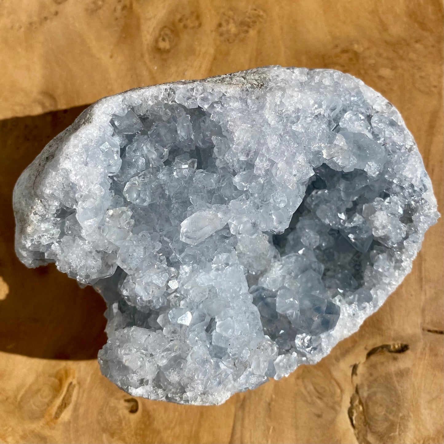 Celestite geode fragment 919 gram Celestite geode fragment 919 gram